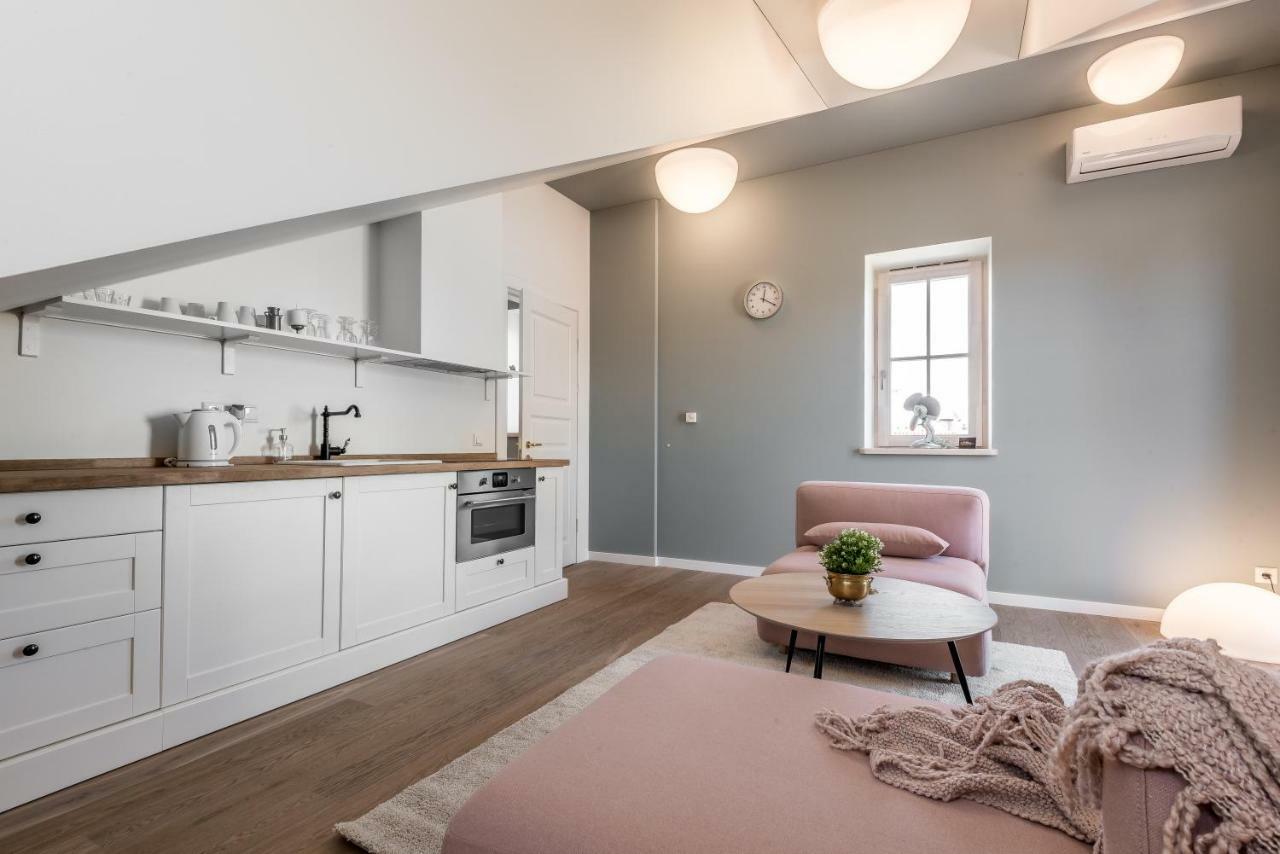 Angel House Vilnius 40 Apartment Ngoại thất bức ảnh
